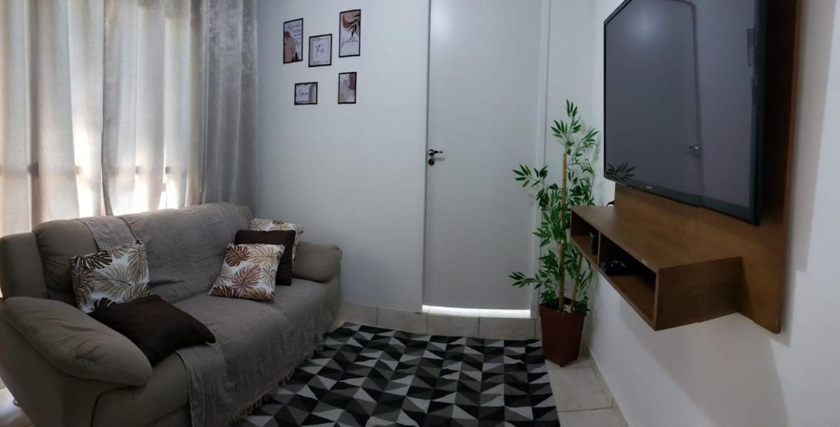 Chacara Charmosa Com Piscina, Campo De Futebol Βίλα Guaratinguetá Εξωτερικό φωτογραφία